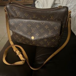 SOLD❤️Rare Louis Vuitton Mabillon Crossbody Bag Monogram Canvas